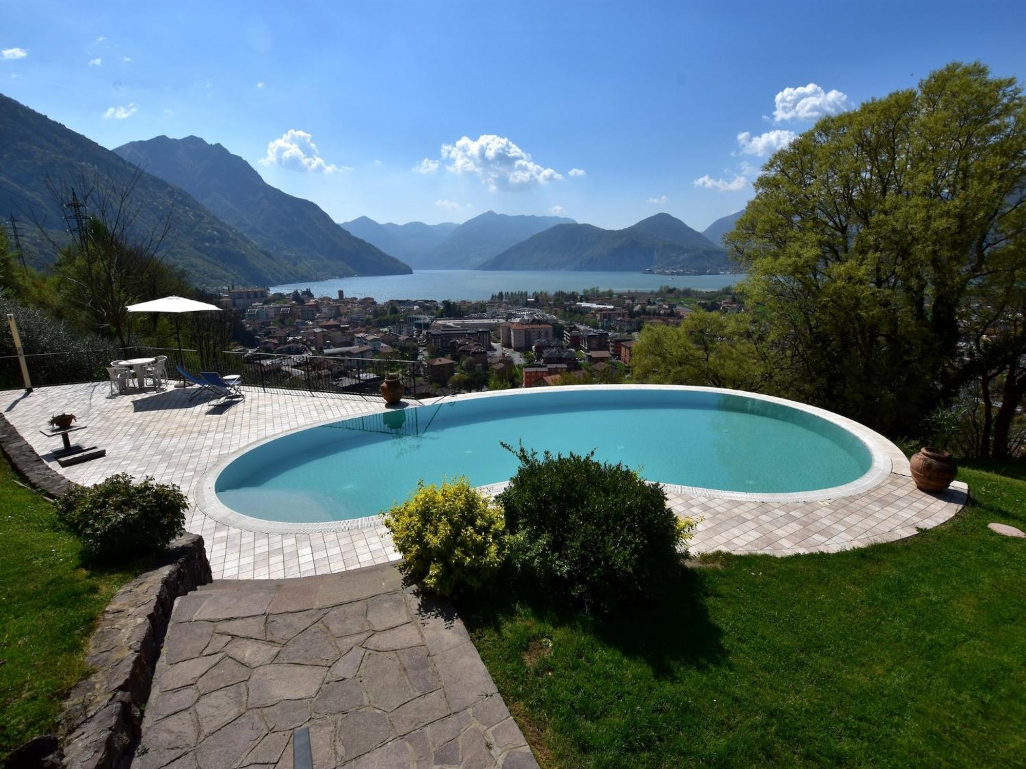 Villa In Pisogne With Pool Garden And Lake View Ngoại thất bức ảnh